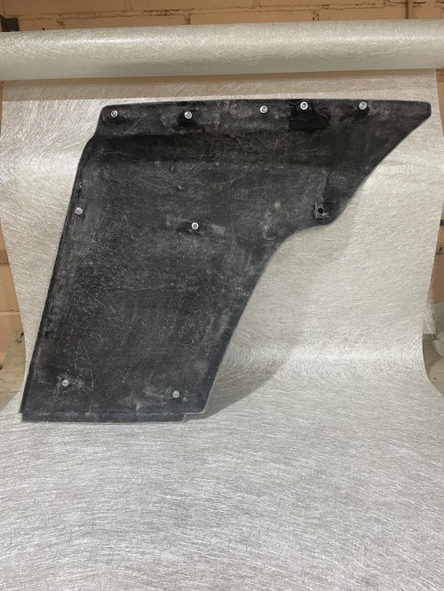 Верхняя часть бокового спойлера левая 2542888